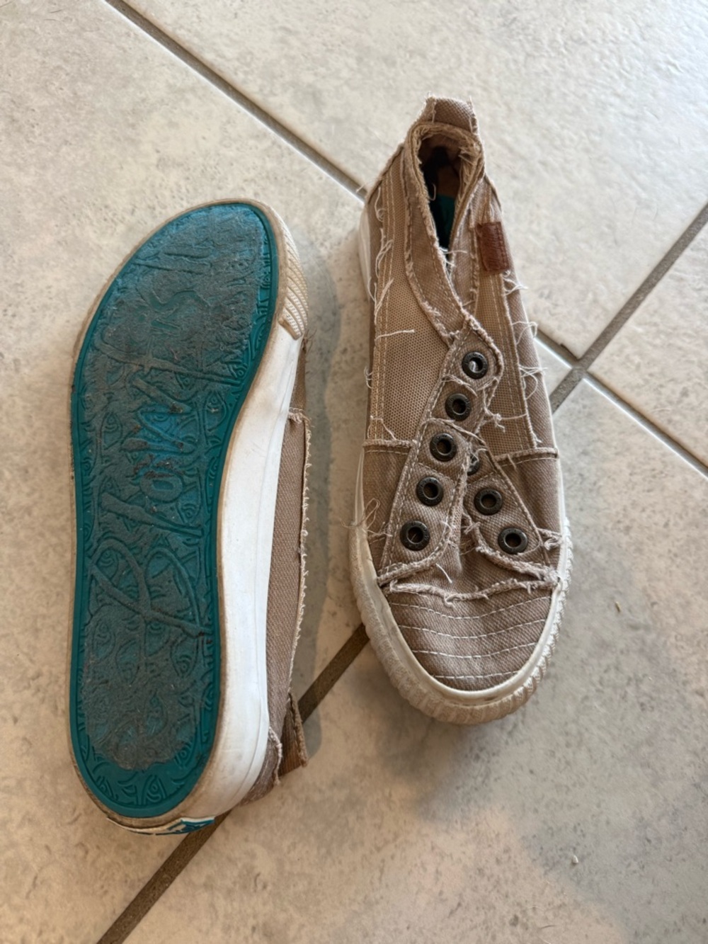 Beige Slip-On Canvas Sneakers with Teal Soles